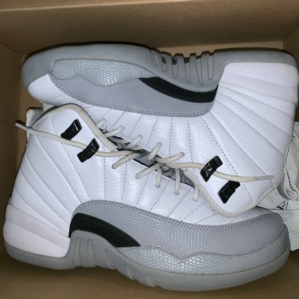 Wolf Grey 12 Jordan/ 6 in boys